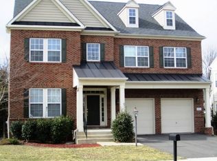 22851 Oakgrove Rd, Sterling, VA 20166