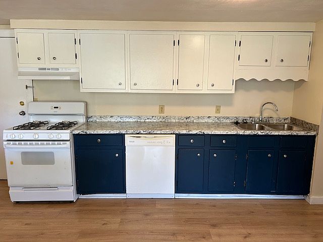 1st image of 1718 Mecklenburg Rd #11