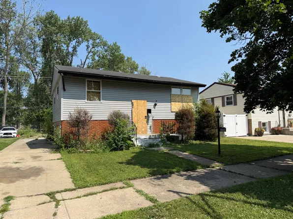 11723 S Racine Ave, Chicago, IL 60643