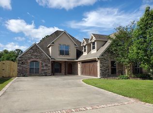 117 Parkway Oaks Dr, Lumberton, TX 77657