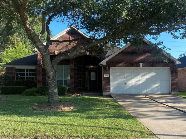 8312 Spinnaker Bay Ln, Pearland, TX 77584