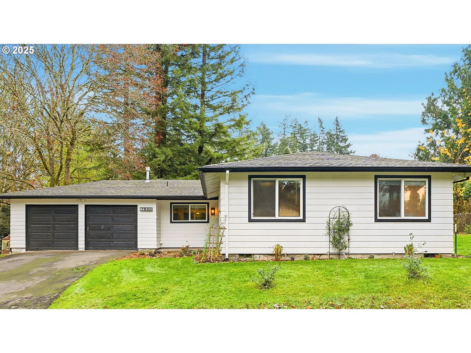 7830 SW Hemlock St photo 1