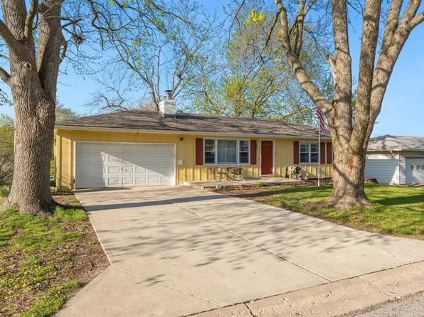 12500 E 49th Ter S, Independence, MO 64055