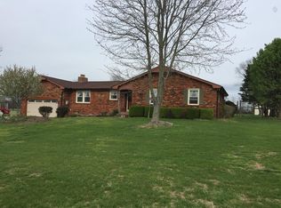 2819 Heights Circle Dr, Greenbrier, TN 37073