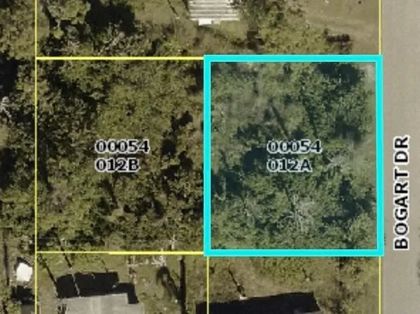 7818 Bogart Dr, North Fort Myers, FL 33917