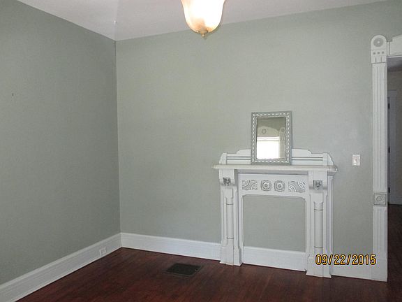 3rd image of 237 Park Dr
