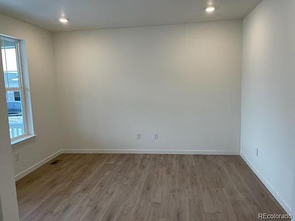2nd image of 850 S De Gaulle Ct