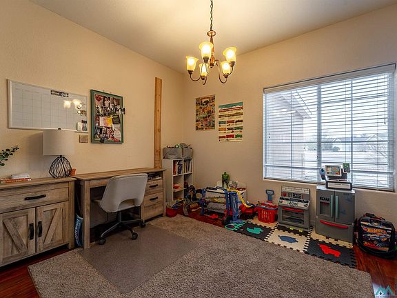 5th image of 2117 Hali Ln