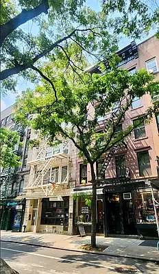 Rented by Douglas Elliman | media 14