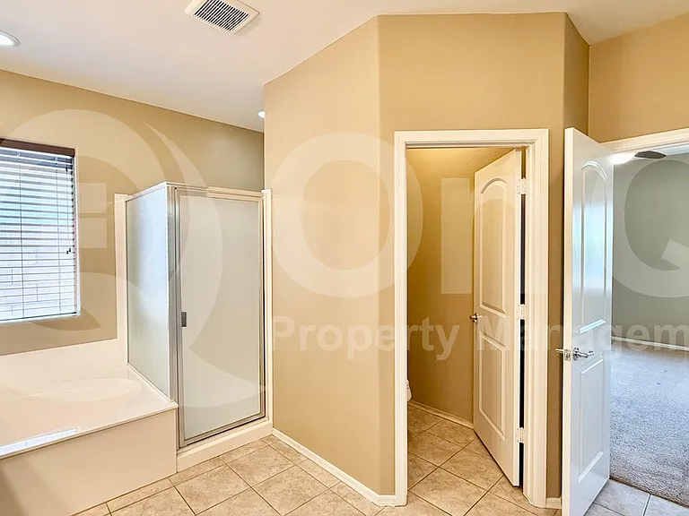 4425 E Saint John Rd — Photo 19