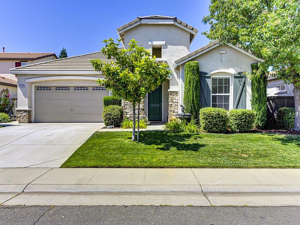 2nd image of 11773 Corino Way