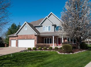 809 Teri Ln, Yorkville, IL 60560
