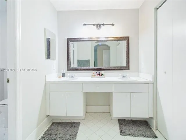 5050 NW 116th Ct — Photo 4