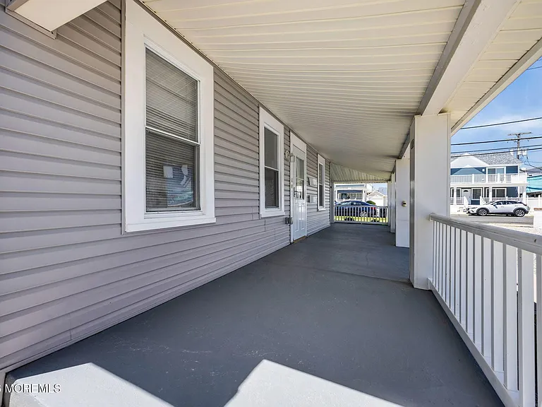 103 17th Ave #FRONT HOUSE — Photo 33