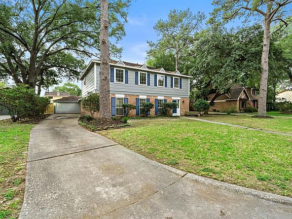 4th image of 4611 El Salvador Dr