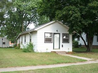 1122 Garfield Ave, Beloit, WI 53511