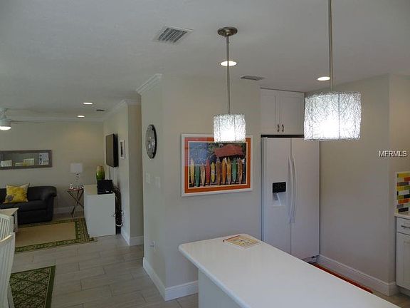 4th image of 189 Vista Hermosa Cir #12-B