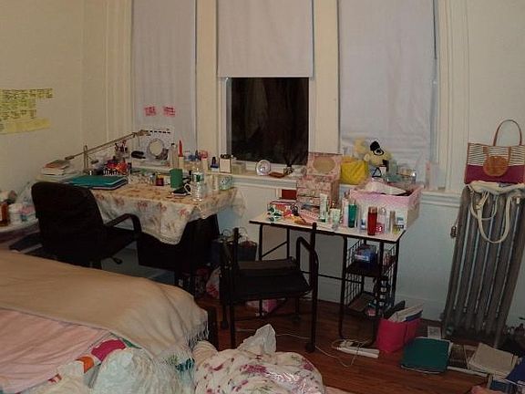 2nd image of 99 Brainerd Rd APT 2