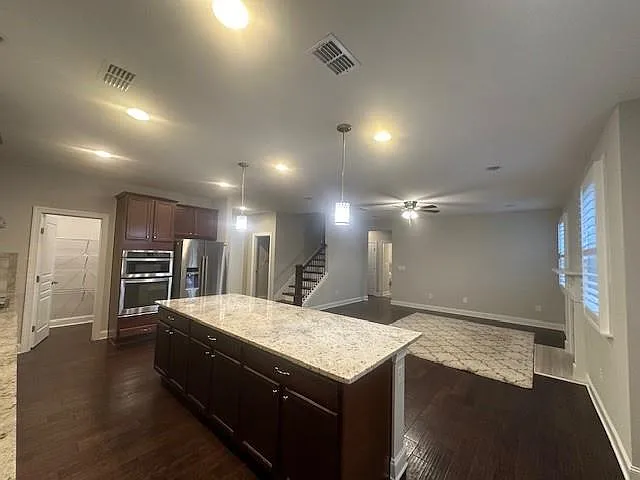 311 Chesterfield Cv — Photo 6