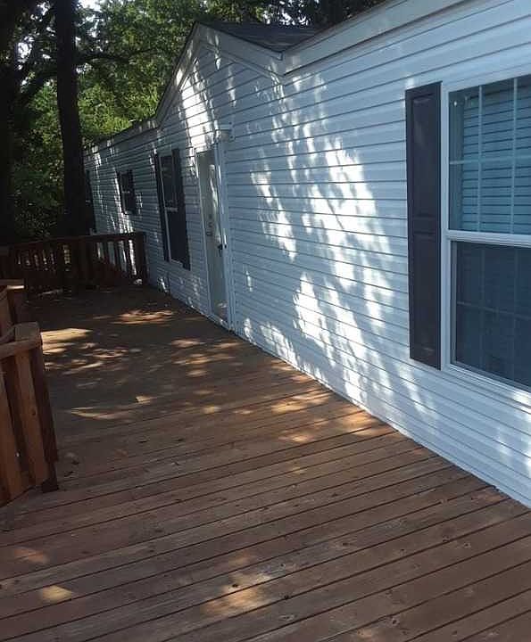 2nd image of 1317 Solana Dr