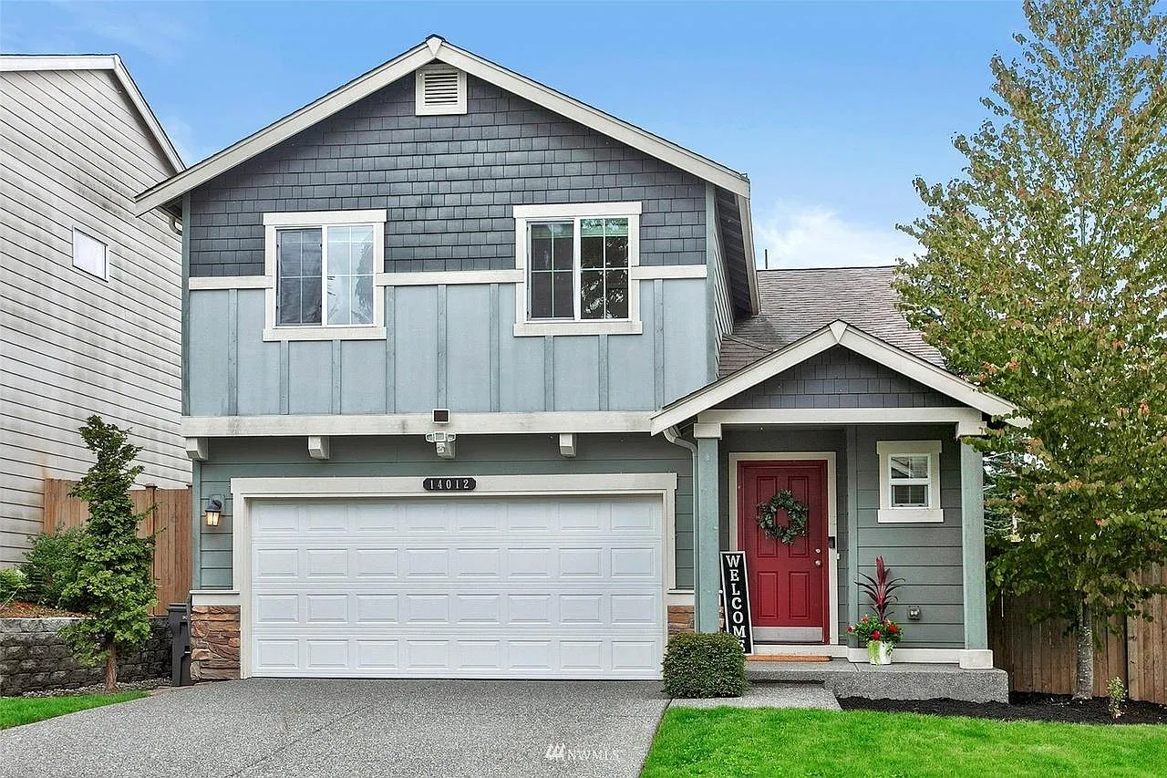 4 bed, 1661 sqft, $3,278 — Photo 1
