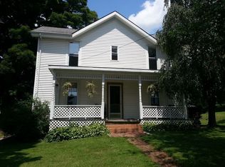152 E 5th St, Waterford, PA