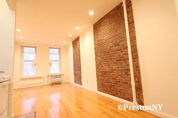 Rented by JM Preston Properties LLC | media 11