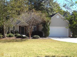 3042 Langley Rd, Loganville, GA 30052