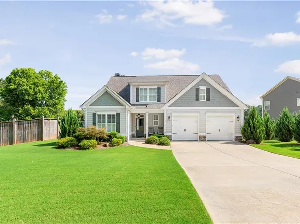 4512 Greyfriars Ln, Acworth, GA 30101