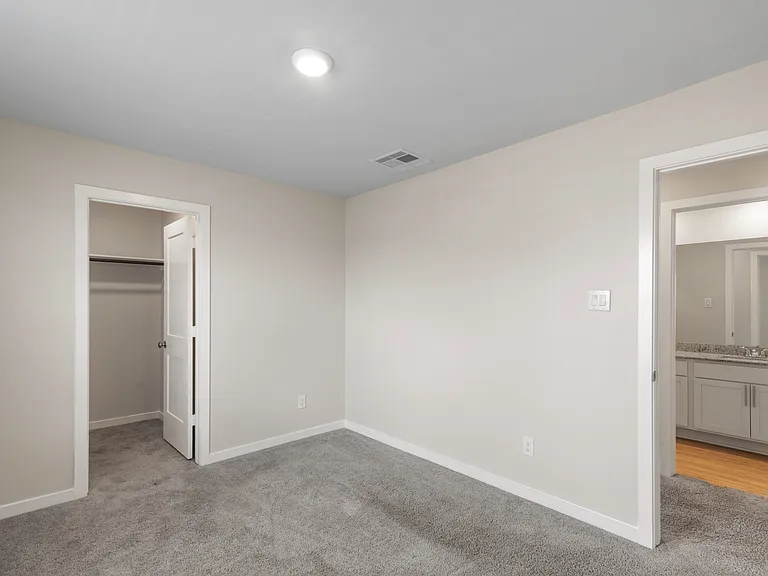 5811 Quest Valley — Photo 26