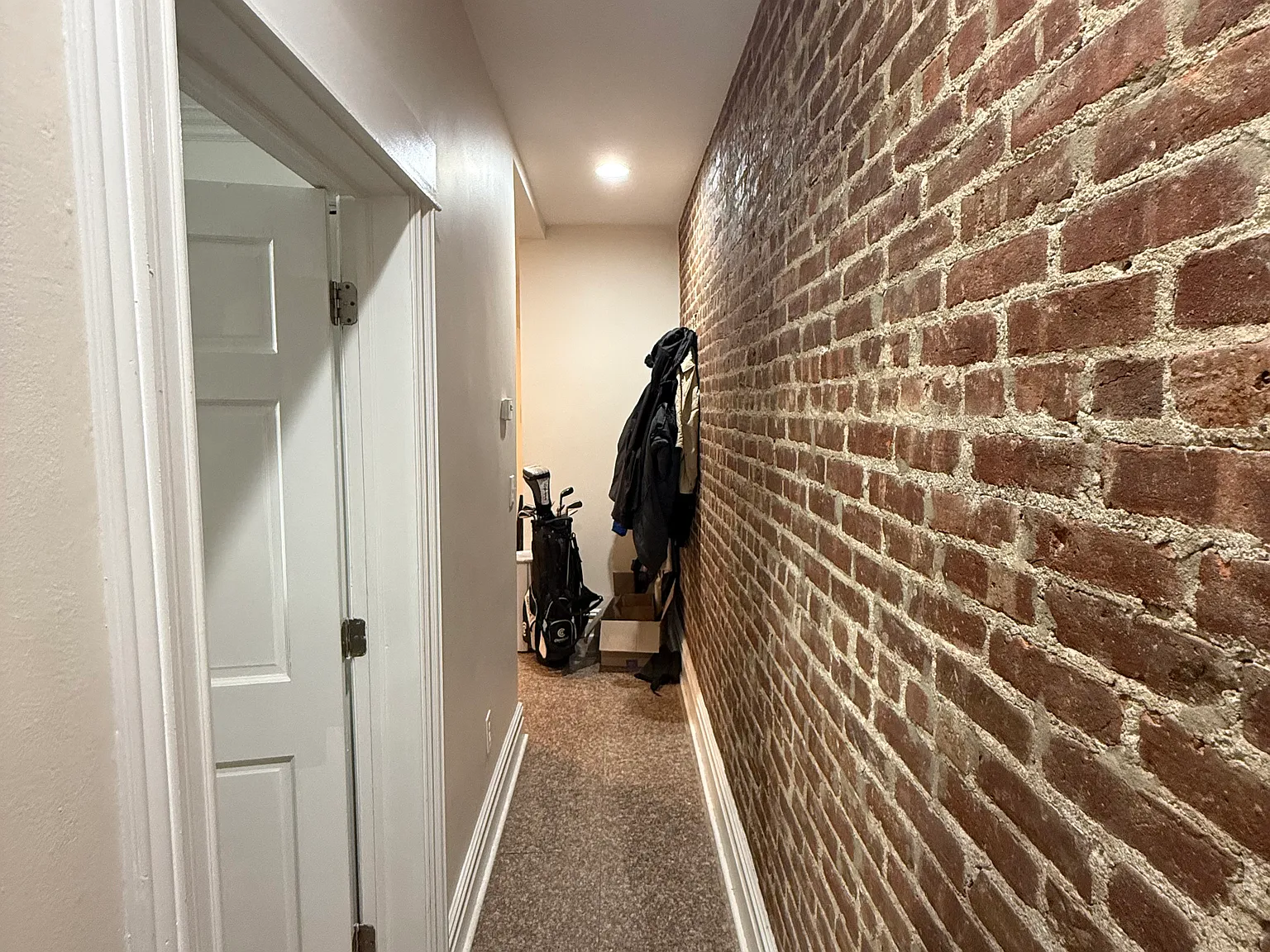 2 bed, 850 sqft, $3,400 — Photo 4