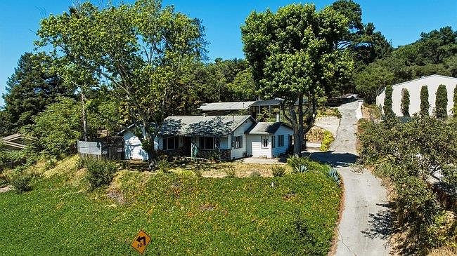 1st image of 741 Echo Valley Rd