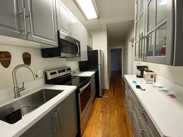 622 Harwood St #3 — Photo 12
