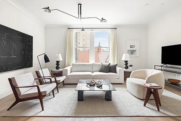 Sold by Compass | media 2