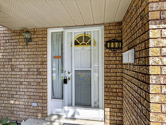 3rd image of 890 Chapel Rd