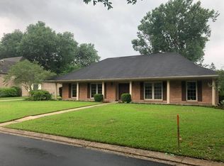 414 Live Oak Dr, Lafayette, LA 70503