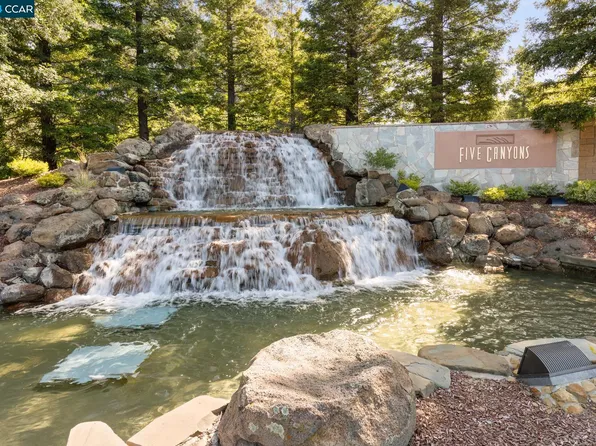 22651 Canyon Terrace Dr, Castro Valley, CA 94552