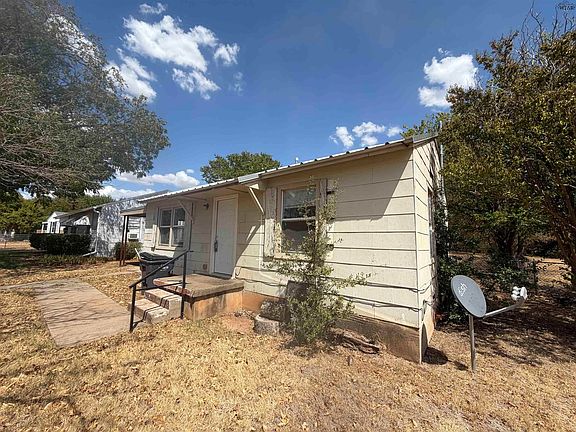 2nd image of 2219 Hines Blvd