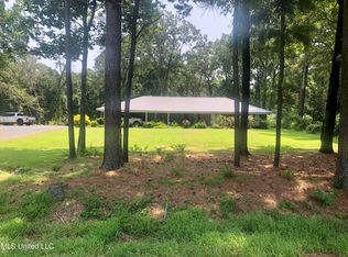 15380 Highway 35 S, Batesville, MS 38606