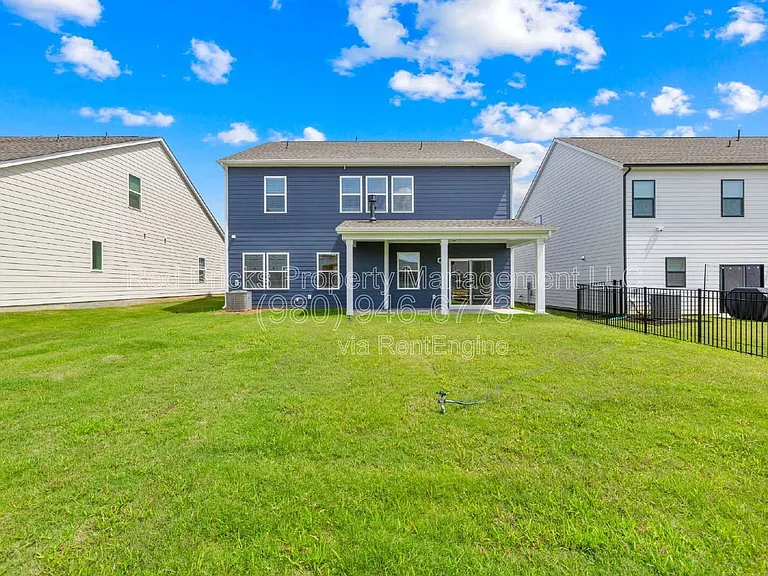 9008 Catboat St — Photo 36