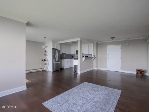 1 Scenic Drive #304, Highlands, NJ 07732