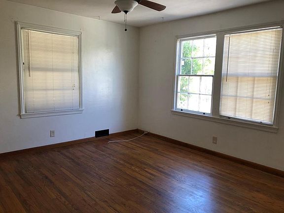 2nd image of 26 S L St APT 1
