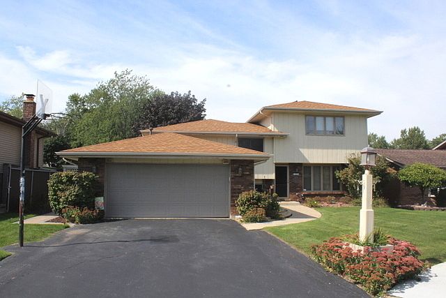 1st image of 15026 Jones Ct