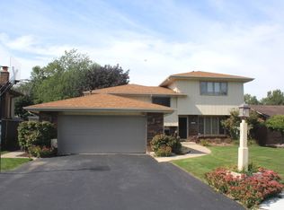 15026 Jones Ct, Oak Forest, IL 60452