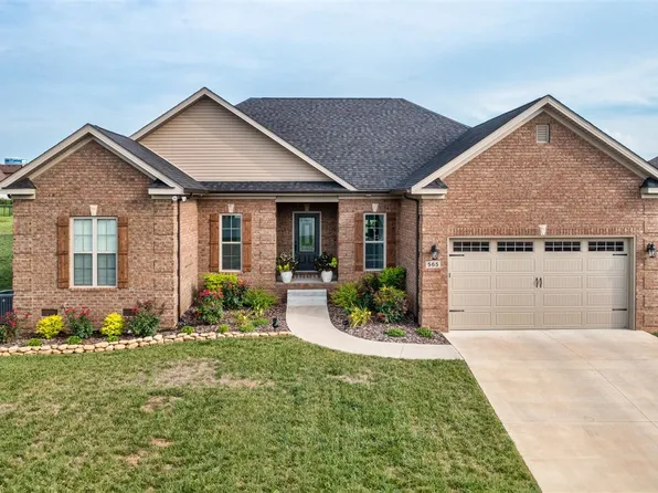 565 Kempton Ln, Bowling Green, KY 42104