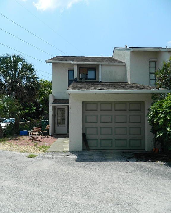 1st image of 1310 S Miramar Ave APT 101