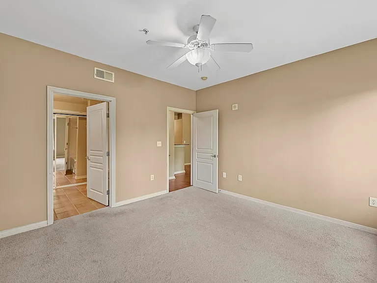 330 Las Colinas Blvd #464 — Photo 15