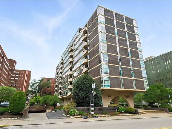 4th image of 552 N Neville St APT 36