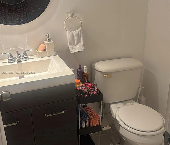 2903 N Miami Beach Blvd #906 — Photo 13