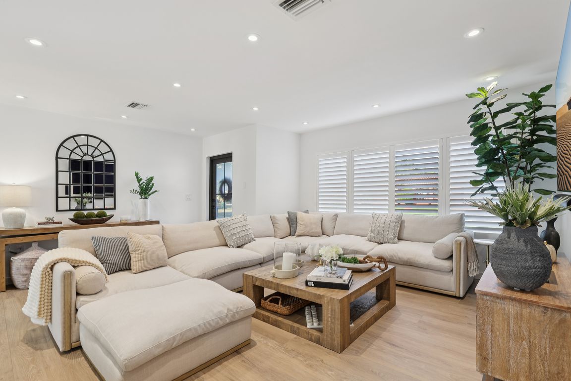 SW 98th Ave-S2510-009.jpg